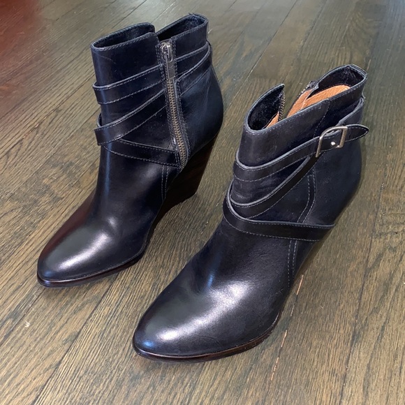 Frye wedge ankle boots 8.5 - Picture 2 of 13